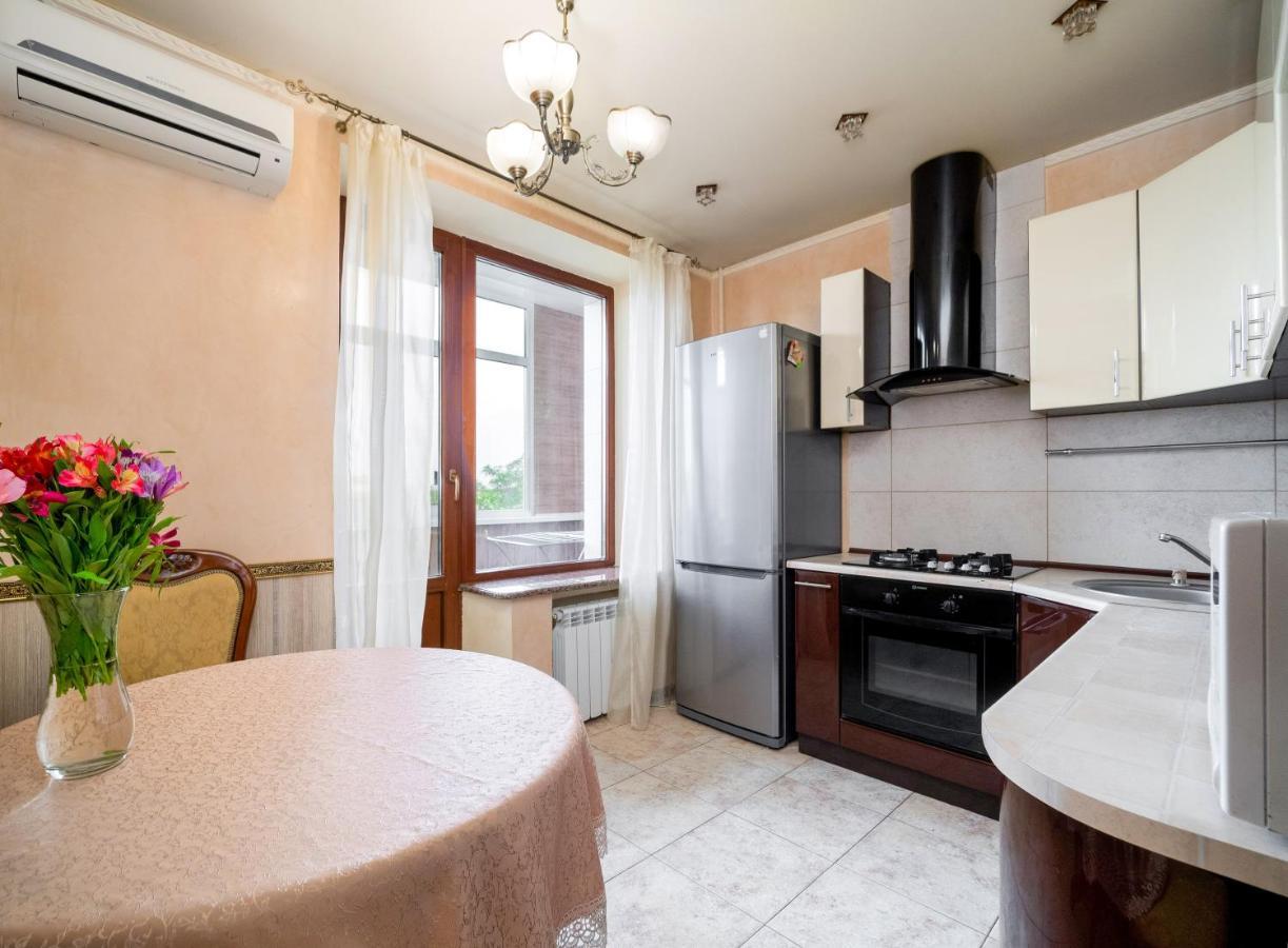 Lux Apartment Gorkiy Park 카리프 외부 사진